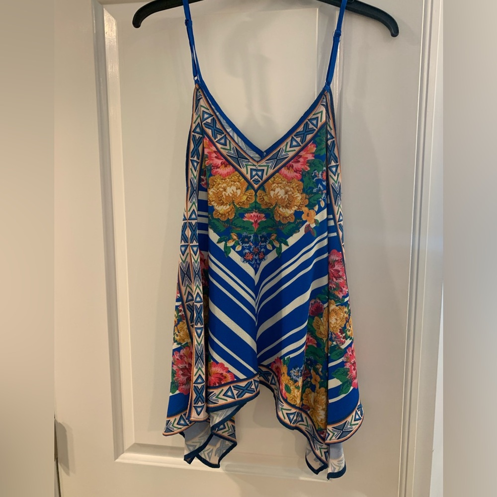 Printed handkerchief style tank